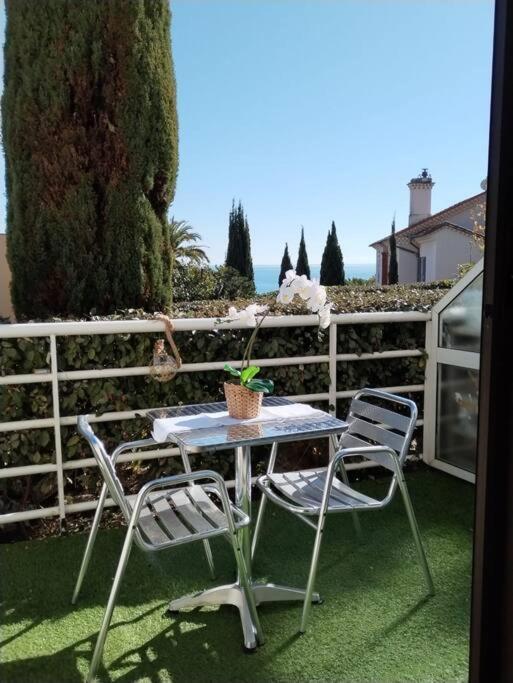 Residence De Luxe Sun Paradis, Studio Terrasse, Vue Mer Piscine คานส์ ภายนอก รูปภาพ