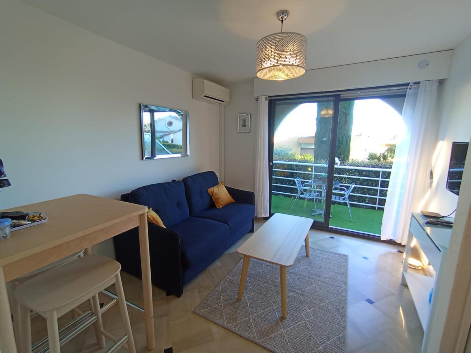 Residence De Luxe Sun Paradis, Studio Terrasse, Vue Mer Piscine คานส์ ภายนอก รูปภาพ